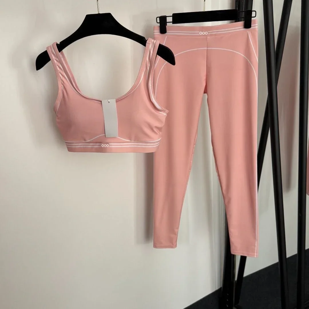 Yoga Fitness Stretching - タンクトップとパンツのツーピース、通気性のあるストレッチ素材のカジュアルランニングスポーツアクティブウェア、ワークアウトウェア、女性用ヨガピラティスフィットネスセット