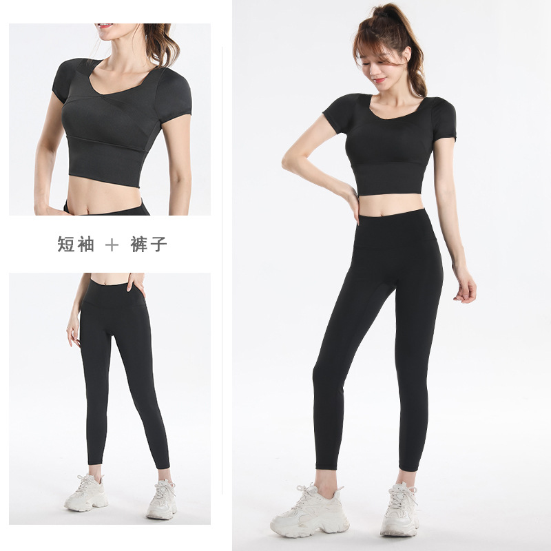 速乾性スポーツトップ（内蔵ブラ付き）プラスサイズ 2026年 - Yoga Fitness Workout のレビューと価格